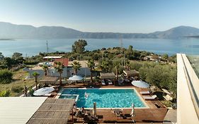 Sea Queen Luxury Hotel
